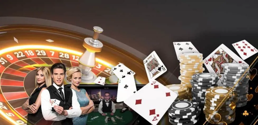 Exciting 8k8vip Online Poker Table with Chips and Cards